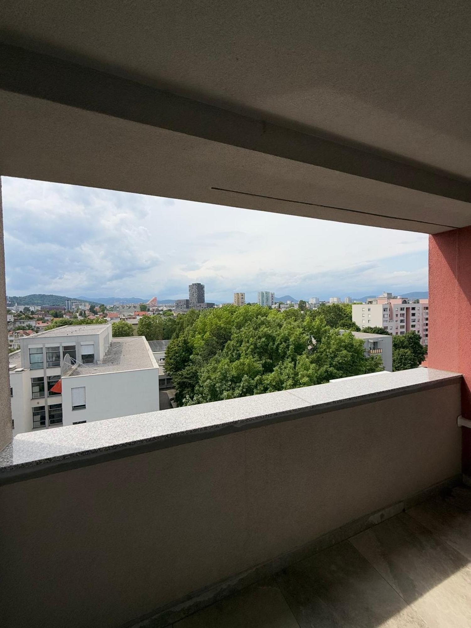 Central Elite Vista-With Parking Ljubljana Ngoại thất bức ảnh